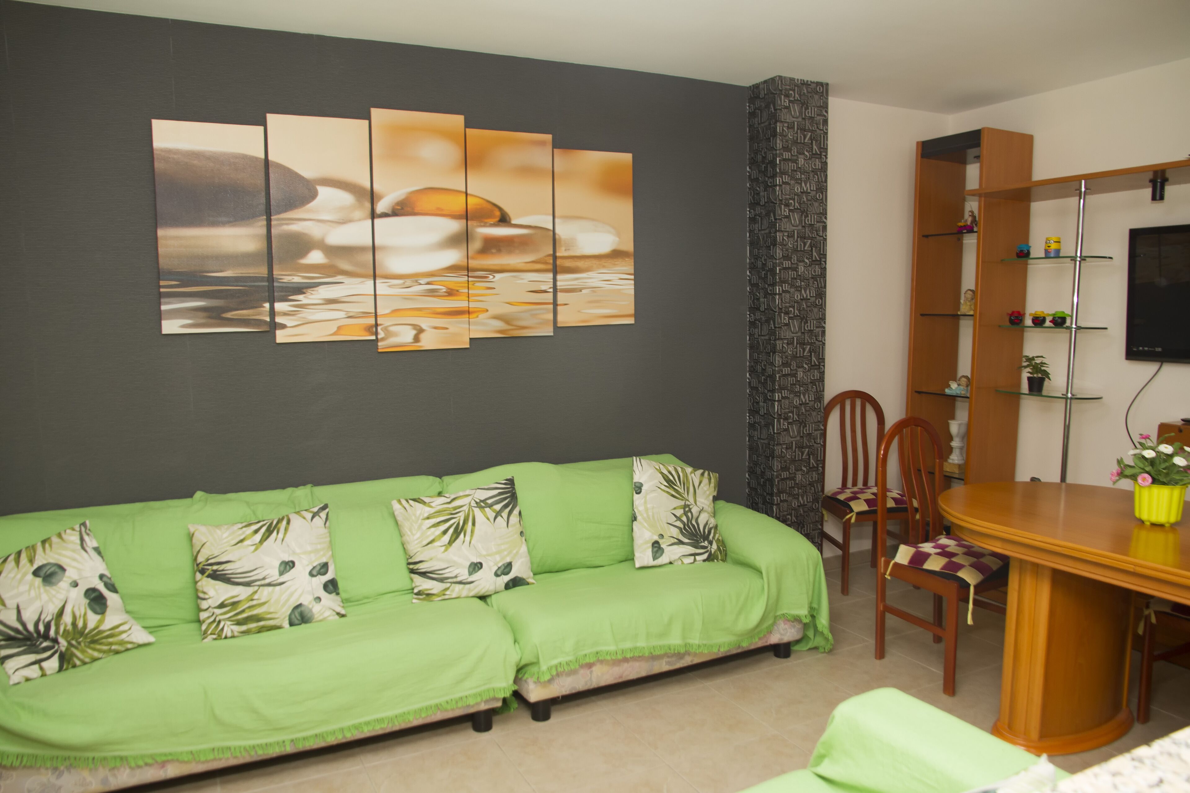 FURNISHED FLAT RENTAL IN GARRUCHA FOR 8 PEOPLE (ALMERÍA)