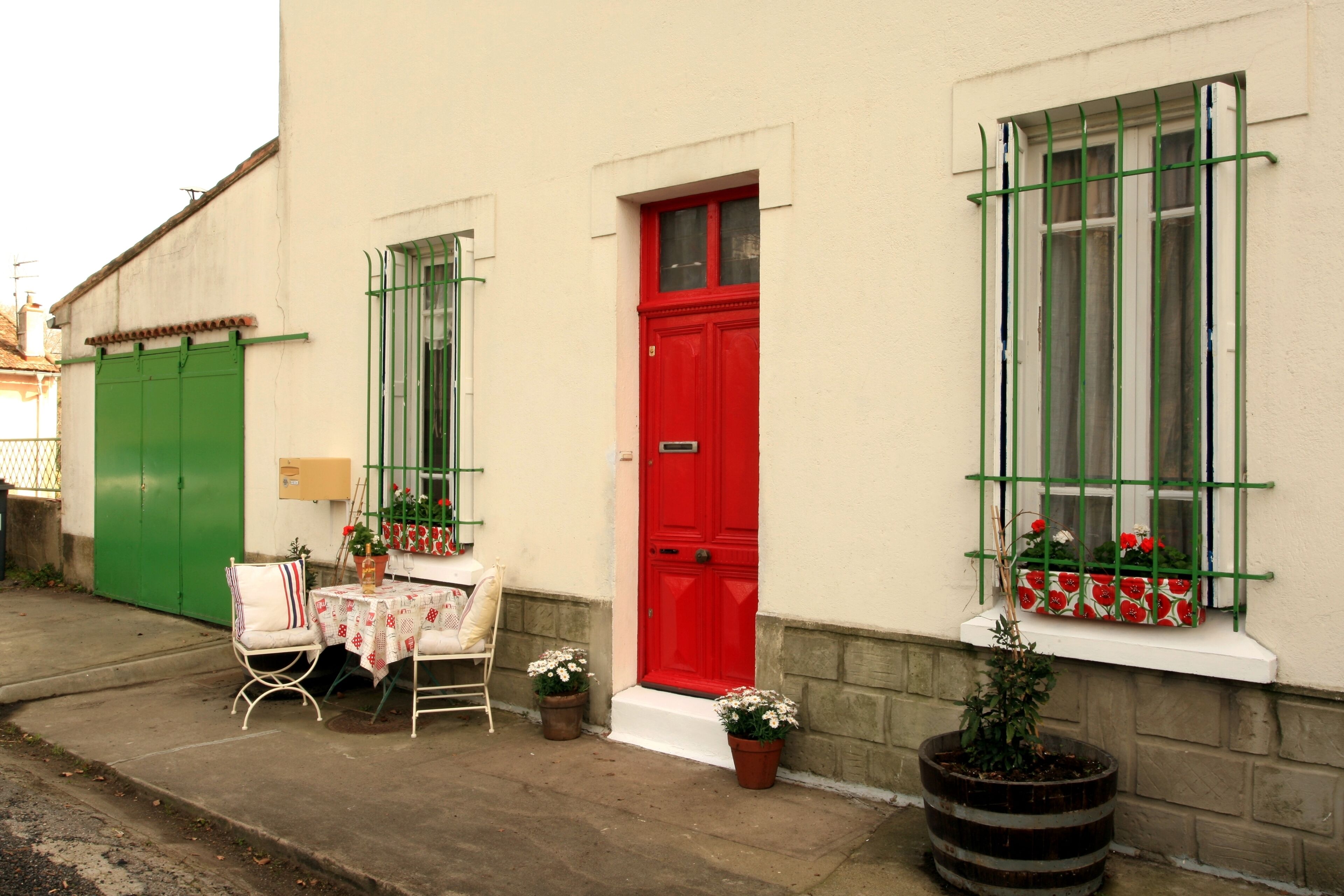 Fisherman's Cottage Overlooking the Canal du Midi