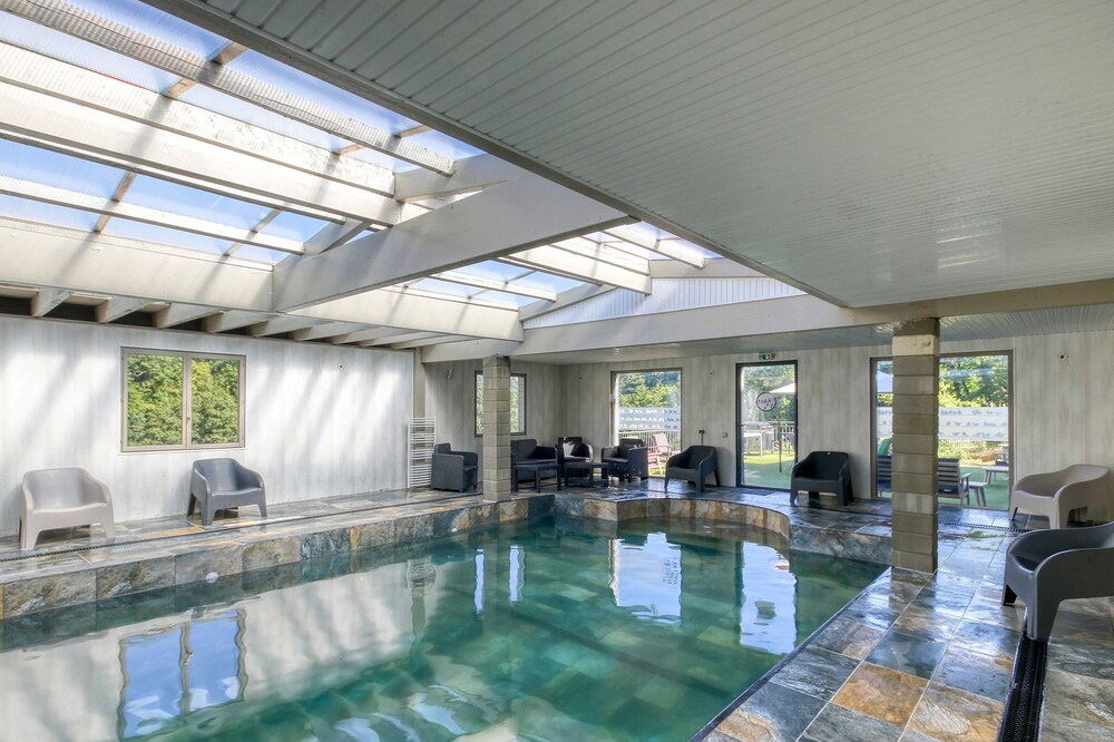 Paradise Accommodation