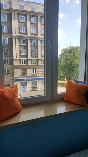 المنشأة من الداخل