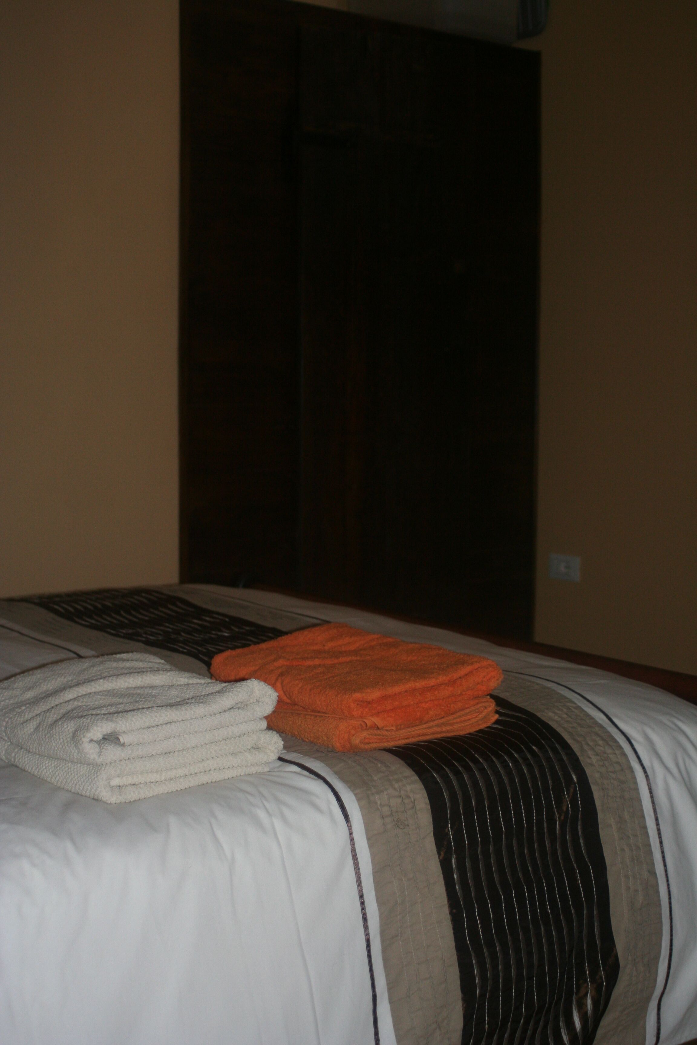 Idyllic  converted split level hideaway