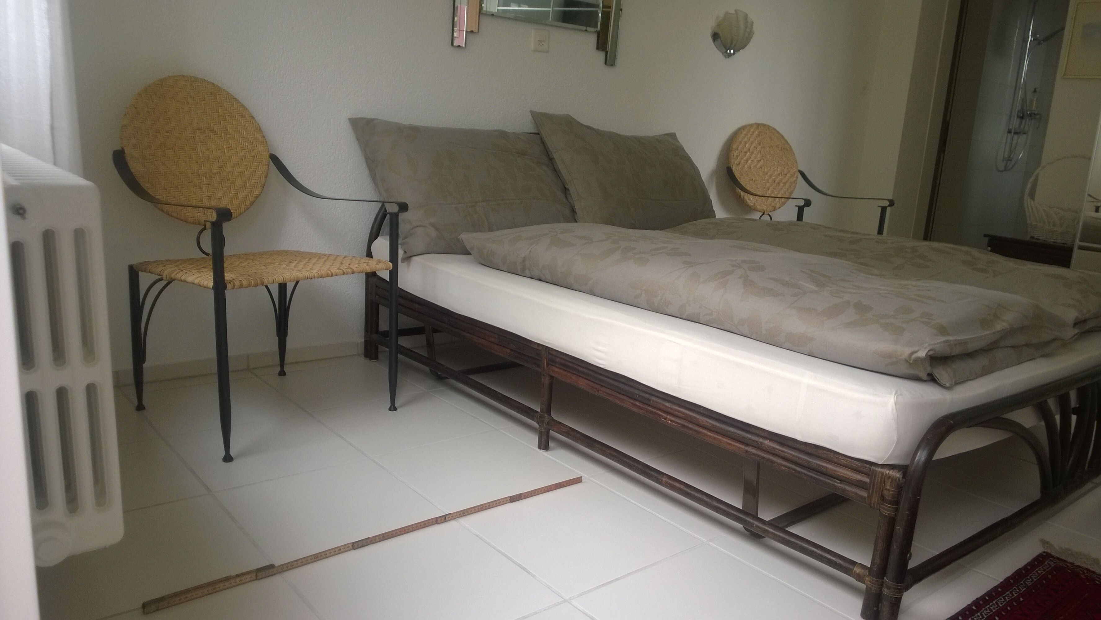 Guestroom & Swim-Spa