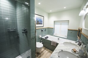 Bathtub