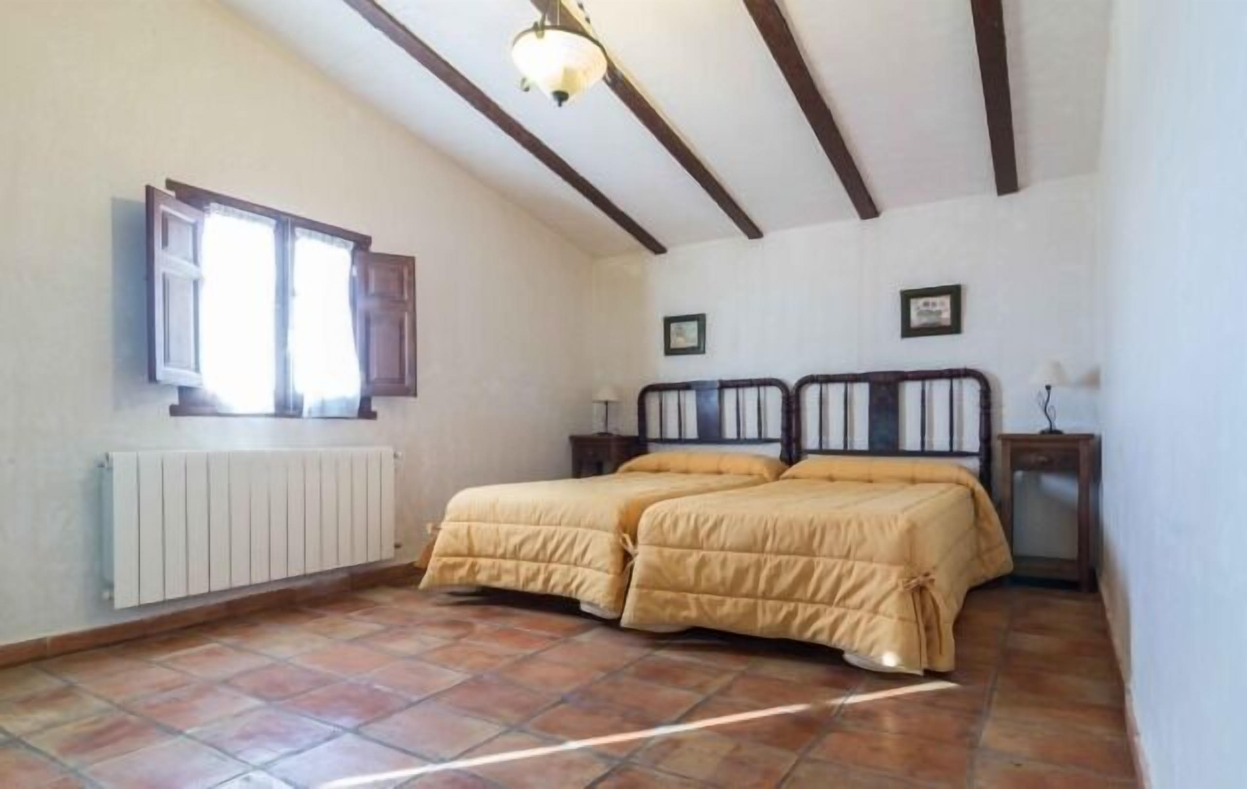 Casas Noguericas for 4 people