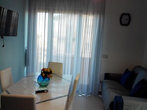 Dineren