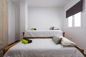 2 camere, ferro/asse da stiro, Wi-Fi gratuito