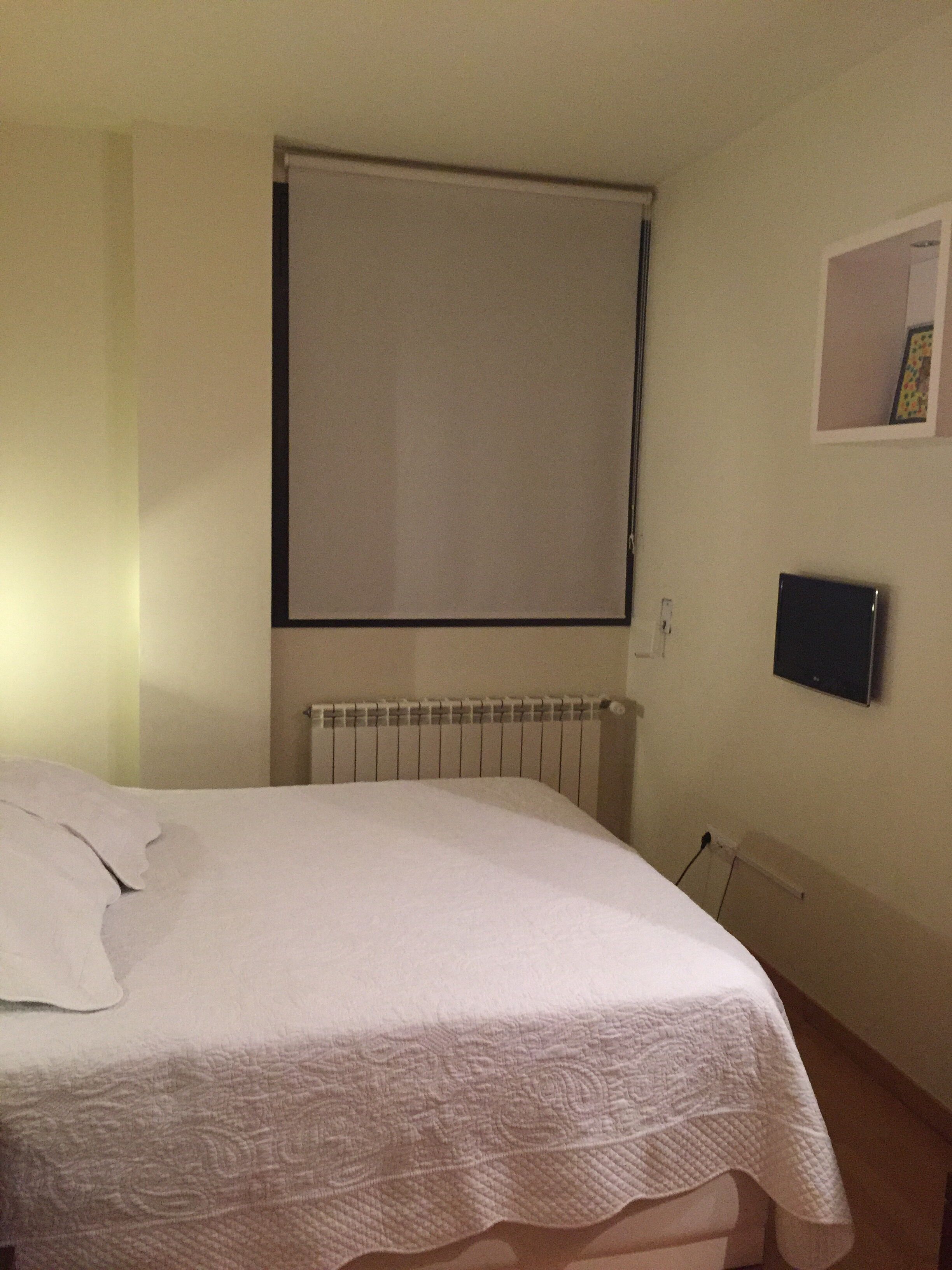 3 Rooms and pool / close to the city and mountain