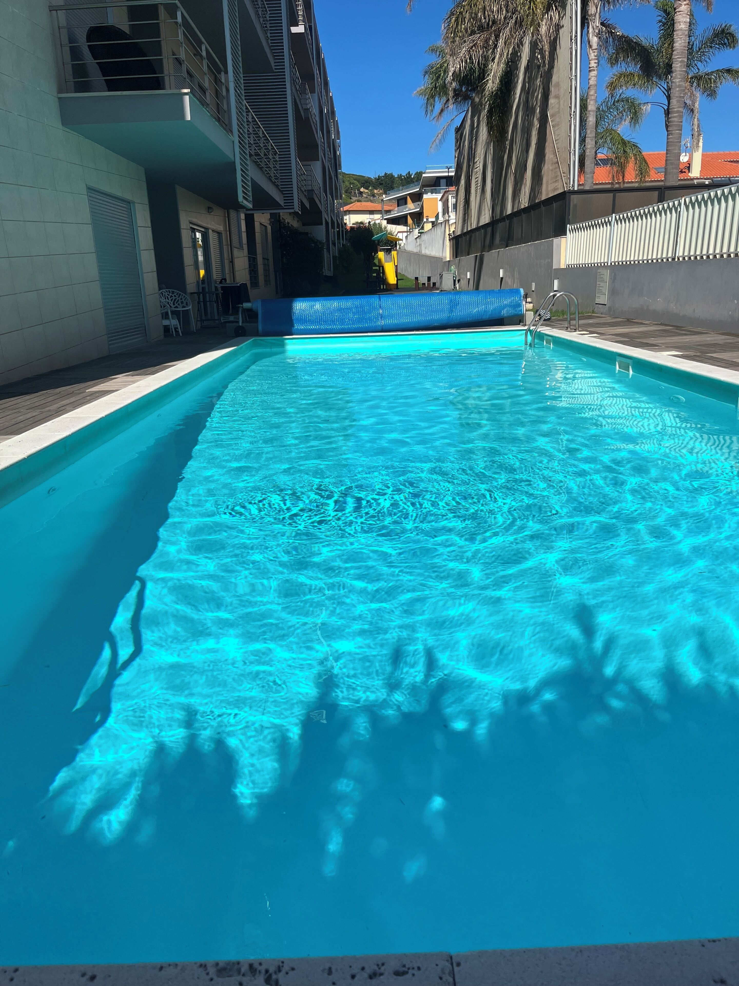 Piscina all'aperto, una piscina riscaldata