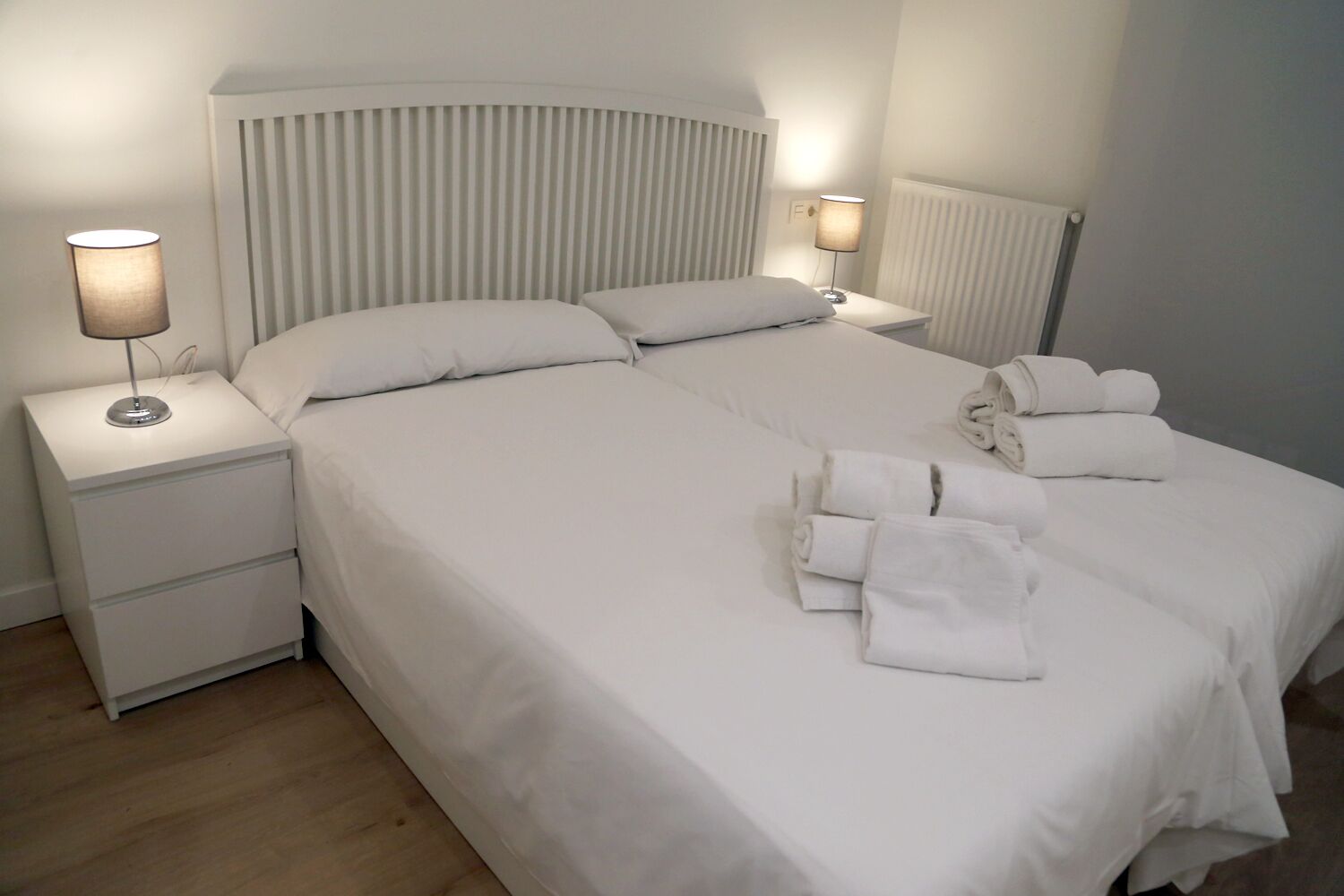 COMPLETELY RENOVATED AND IN FULL CENTER!