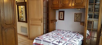 rural house with terrace and small garden all trade without car