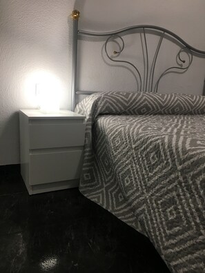 Interior - Apartment downtown area  (València)