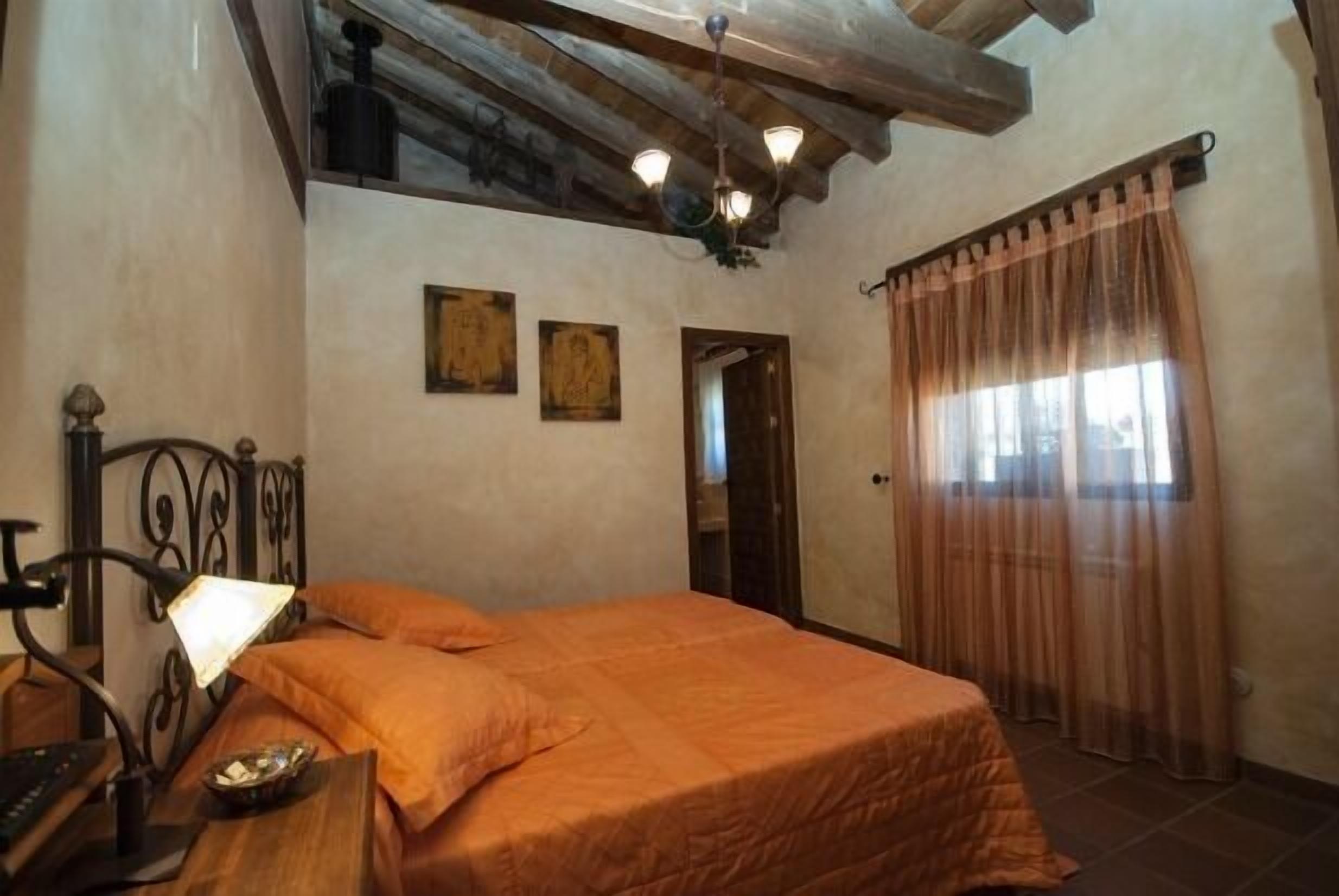 Rural house Los Regajales for 4 people