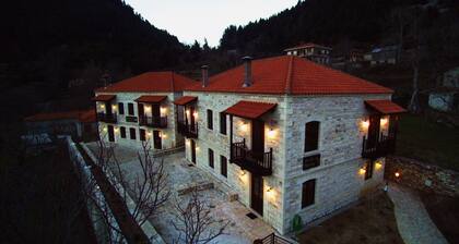 Seasons-Winter 5 Bedroom Home 250m2