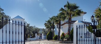 Stunning private rural Villa in the Lecrin Valley, Granada with 7mx4m pool