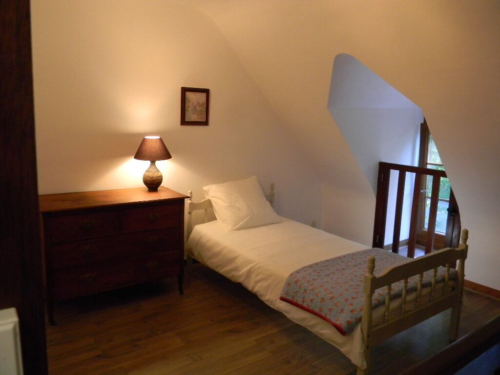 3 chambres, fer et planche à repasser, lit parapluie, Wi-Fi gratuit