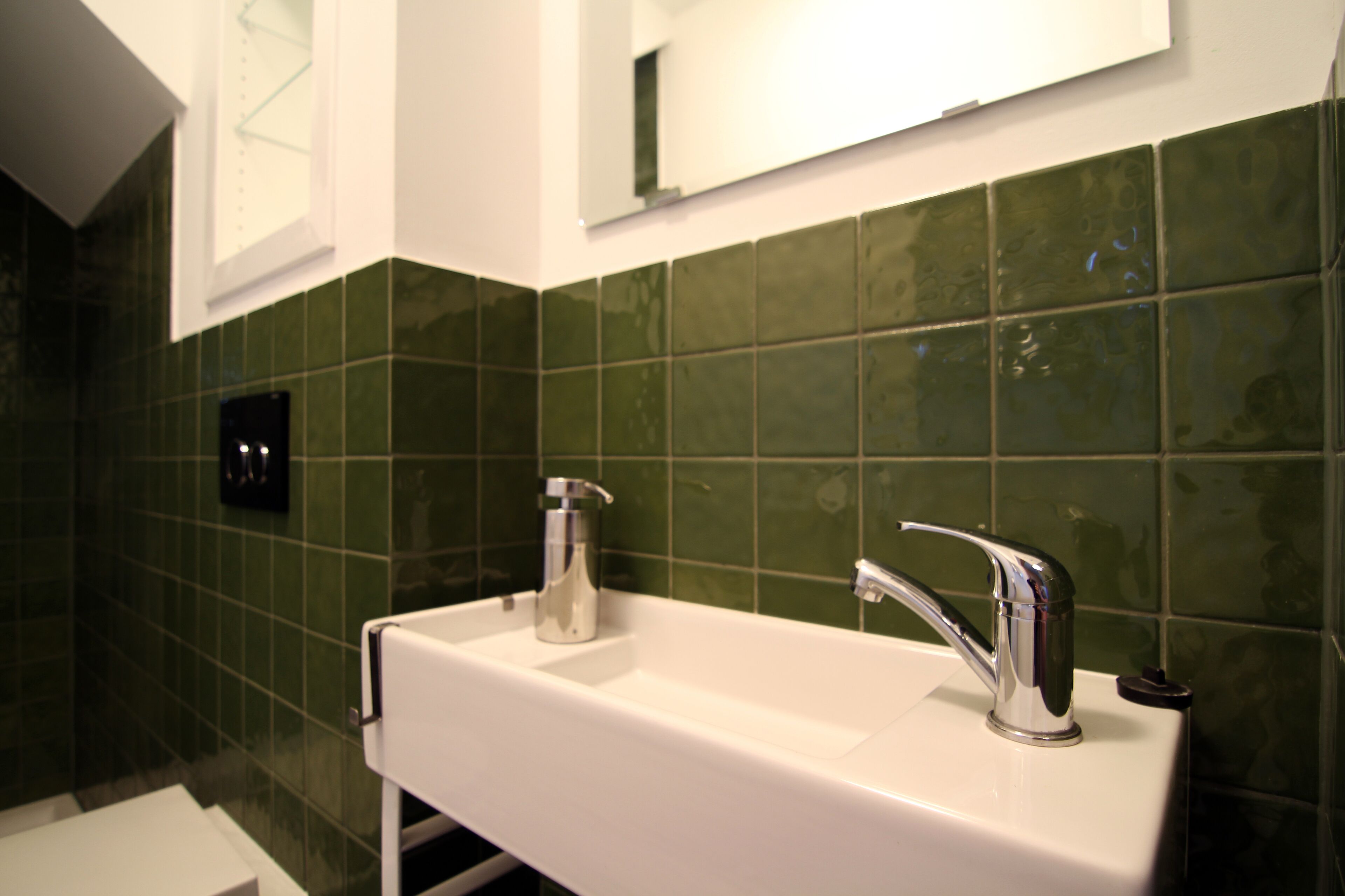 Dutxa, assecador de cabells i tovalloles 