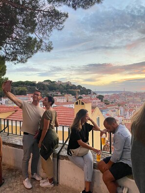 Property grounds - Perfect for 2 Studio in iconic Graça. Wifi, Tram28 (Lisboa)