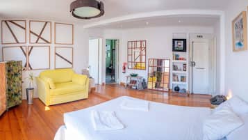 1 habitación, tabla de planchar con plancha y acceso a internet