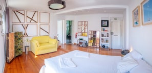 1 bedroom, iron/ironing board, Internet, bed sheets