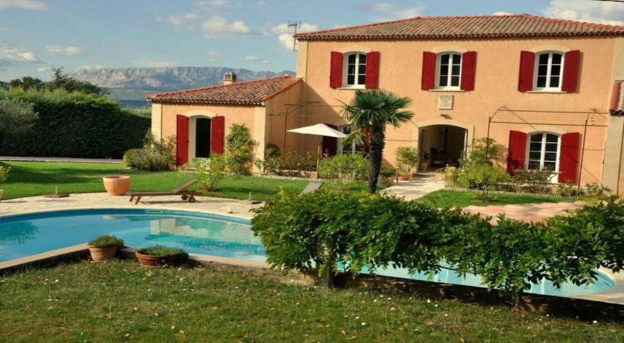 Bed and breakfast of charm for 2 people in Provencal country house
