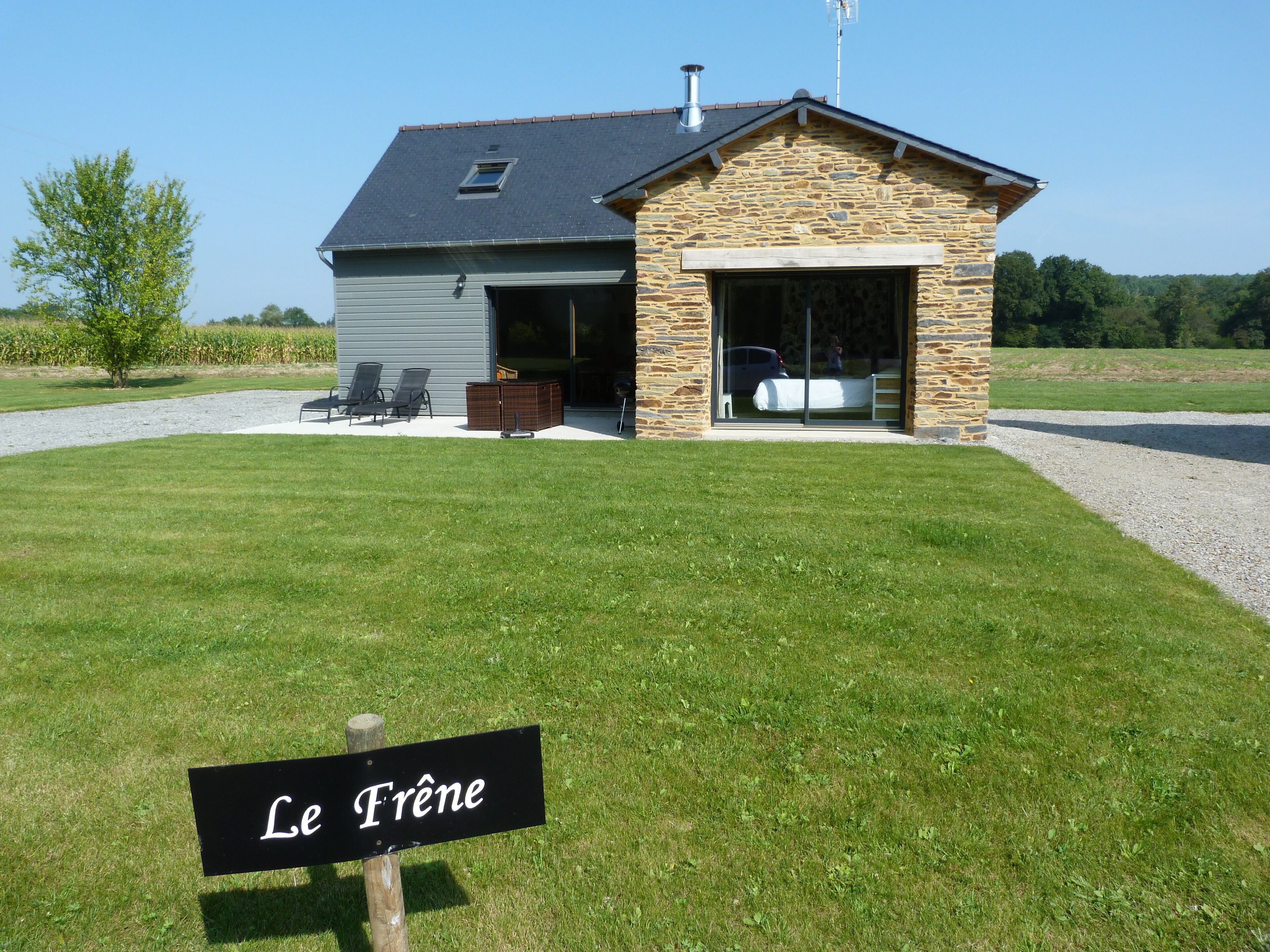 OFFER Gite le Frêne = 4 people with indoor pool heated to 29° all year round