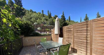 Casa Lola Apartments