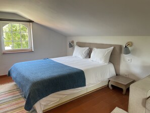 1 camera, ferro/asse da stiro, Wi-Fi, lenzuola