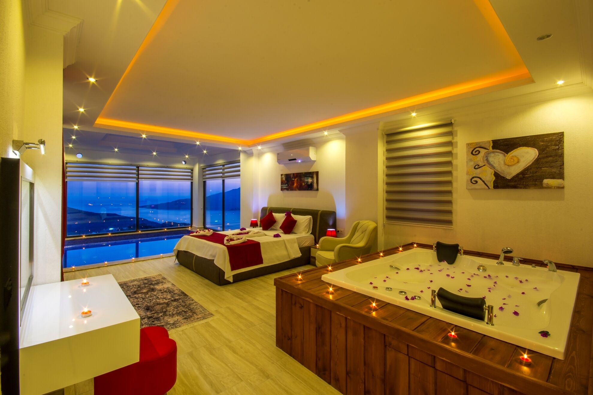 Secluded Honeymoon Villa / Outdoor pool and Heated Indoor Pool,Great Sea Views