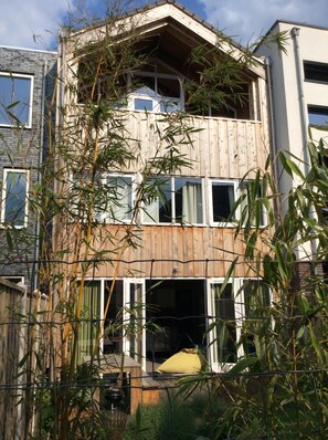 Exterior - Wooden house close to Amsterdam, Utrecht, Amersfoort, lakes and nature (Hilversum)
