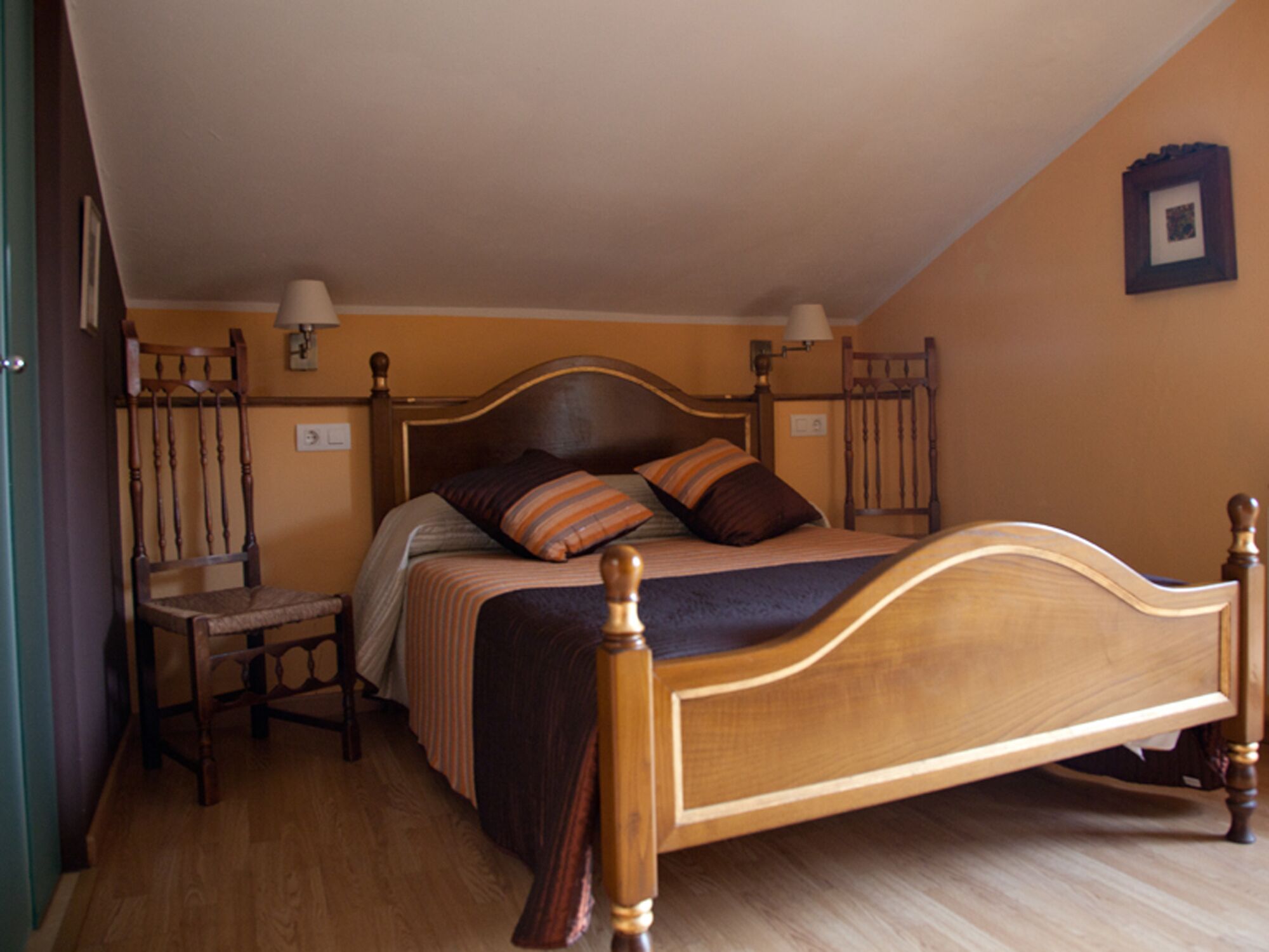 Teixedo Room - Los Galpones Rural Apartments