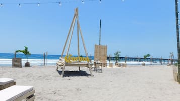In Strandnähe, Liegestühle