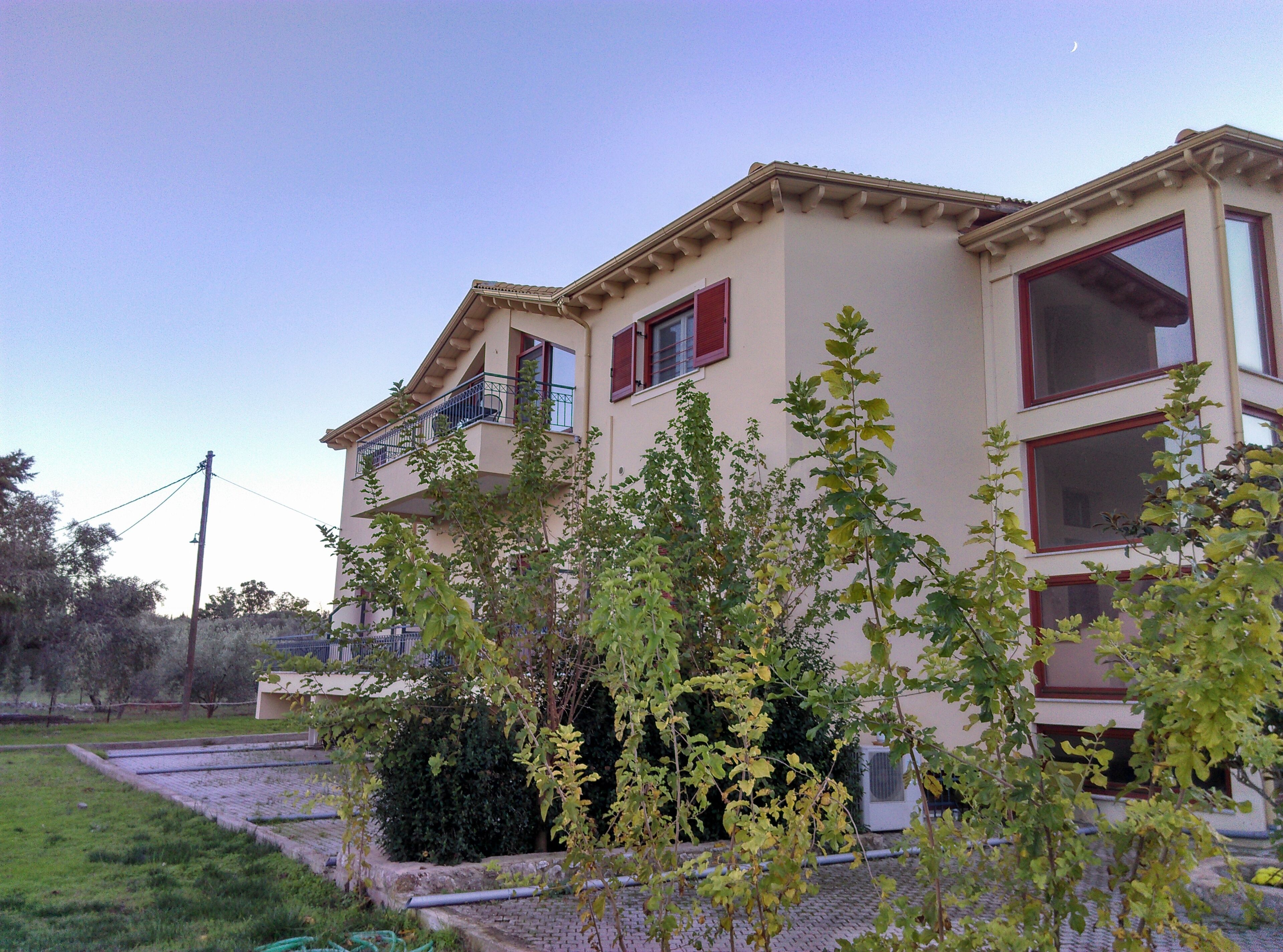 ILIA ART SUITES & ESTATE