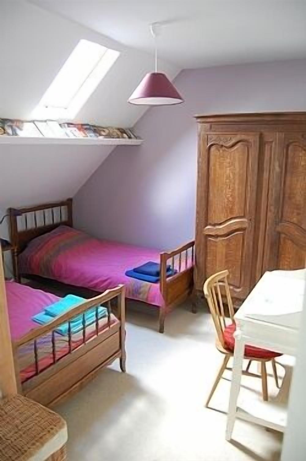 Semi Detached Cottage In Village Centre