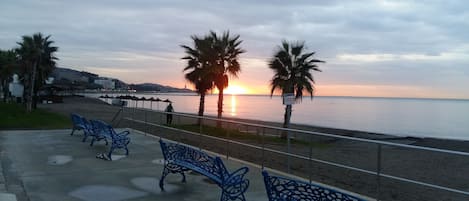 Na praia