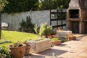 Terrace/patio - Rural house "Can Cirera" (Serinyà)