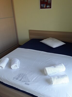 2 間睡房、上網