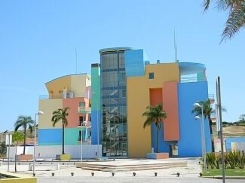 Apartment In Albufeira Marina With 2 Bedrooms Only 800 Meters From The Beach
