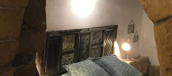 Colours of Buendía, er et unikt hus med sjarm inspirert av farger.