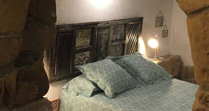 Colors of Buendía, is a unique house with charm inspired by color.