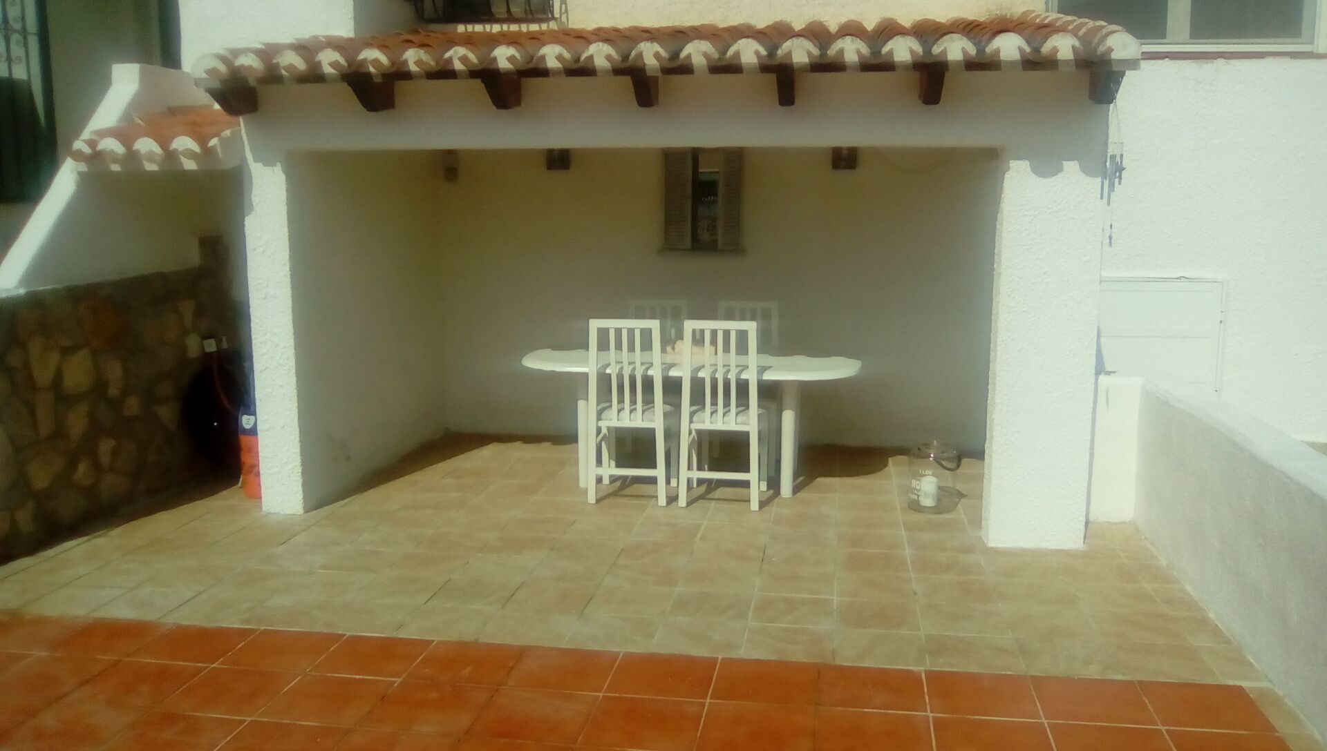 7min drive to arenal in javea first class resturants and beach .