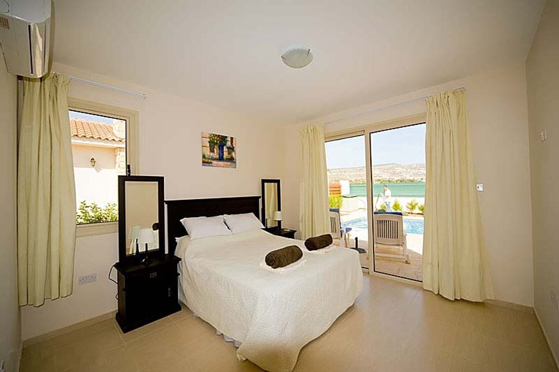 3 عدّة غرف نوم ومكواة/لوح كي وواي فاي مجانًا وملاءات أسرّة