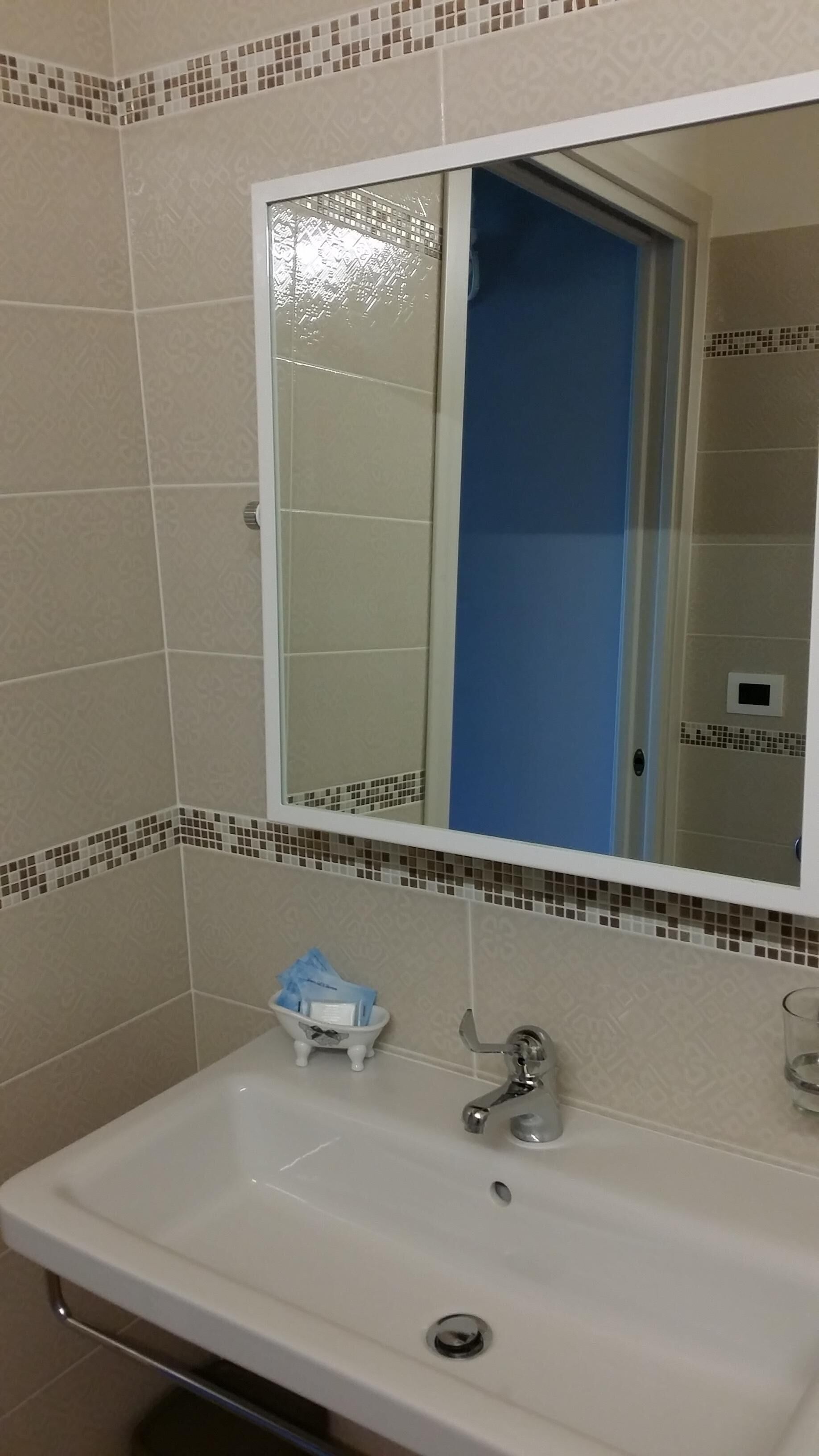 Quite and Relax in a luxury small country home.