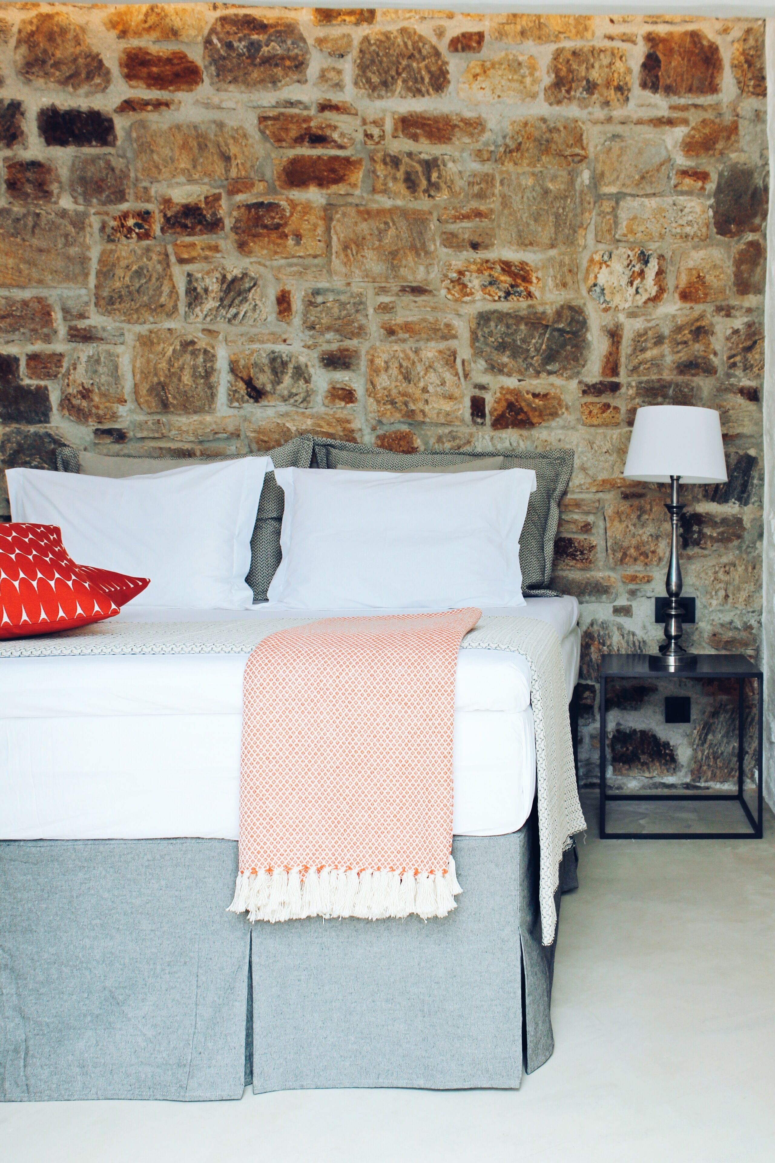 Exclusive Getaway | Beautiful Double Suite (2 bedrooms - sleeps 6)