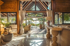 Interior - Villa Matahari by muse villas (Rivière Noire)