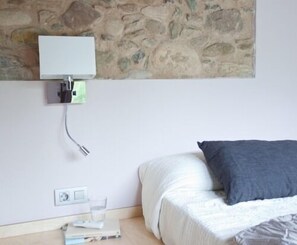 1 Schlafzimmer, BĂŒgeleisen/BĂŒgelbrett, WLAN, BettwĂ€sche