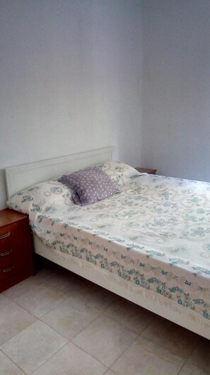 3 dormitorios, tabla de planchar con plancha, wifi y ropa de cama
