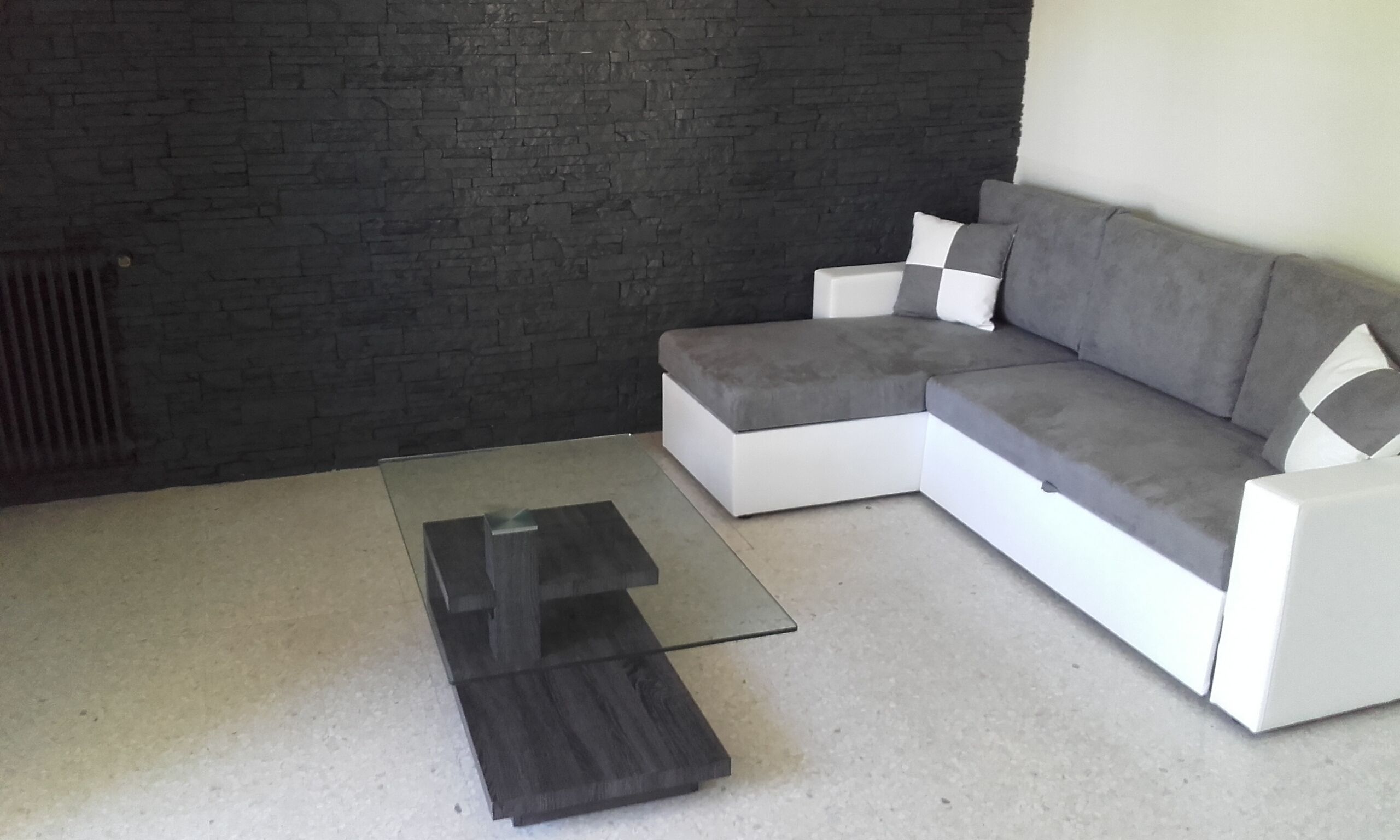 Beautiful 1 bedroom apartment overlooking the bay of Cannes