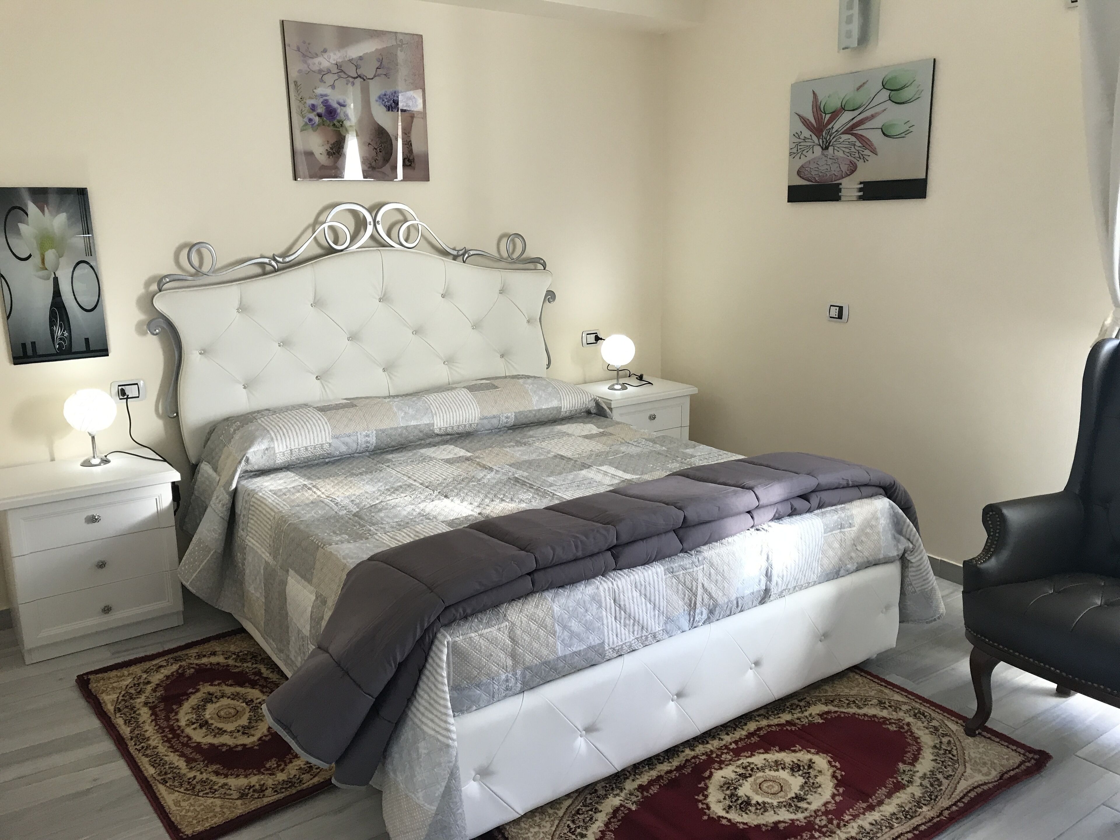 B&B VICO ROME. Beautiful b & b located in the historic center of pizzo.