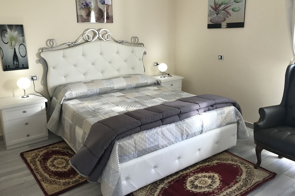 B&B VICO ROME. Beautiful b & b located in the historic center of pizzo.