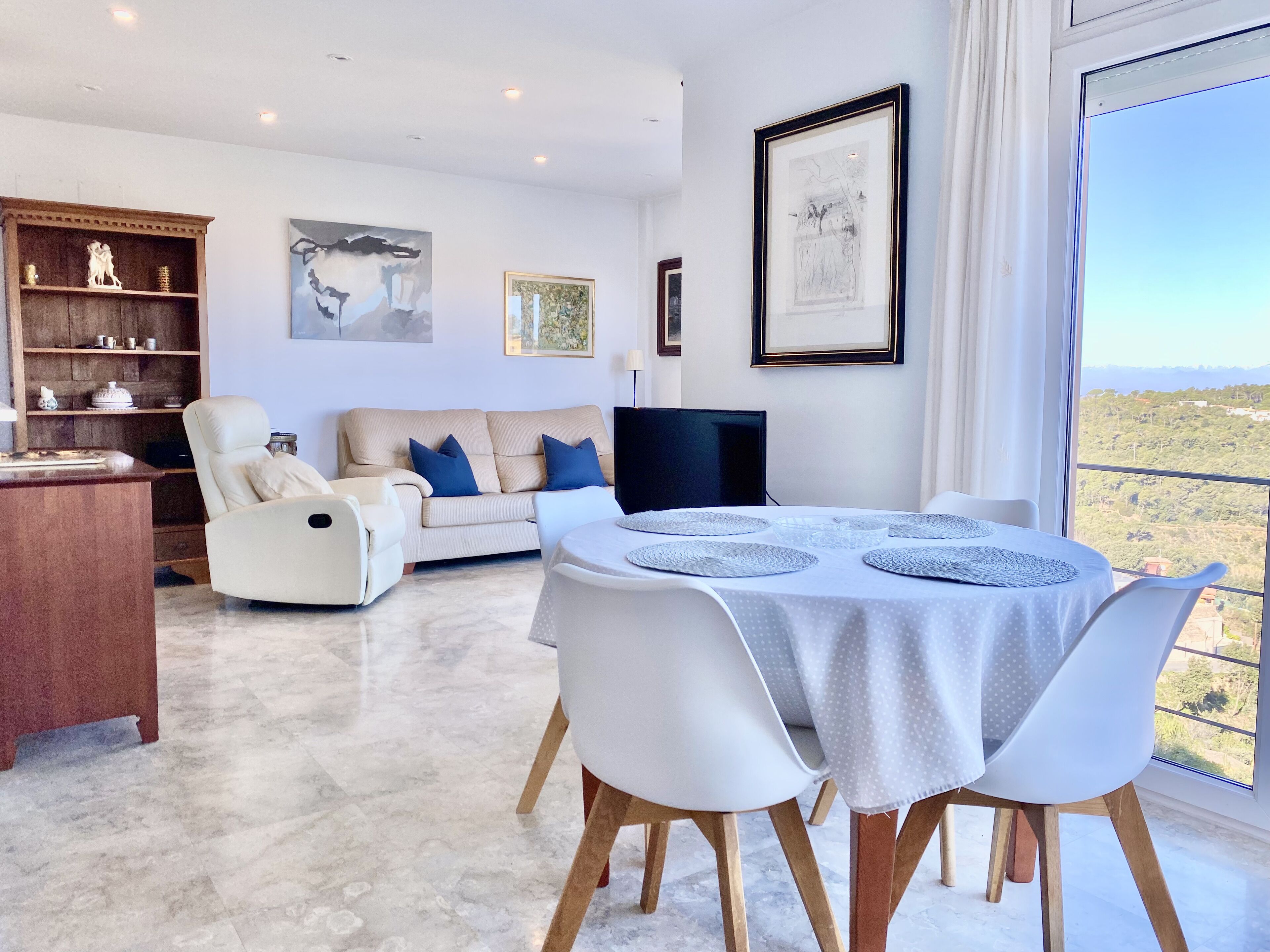 House With Spectacular Sea Views In The Historic Centre Of Begur - Begur